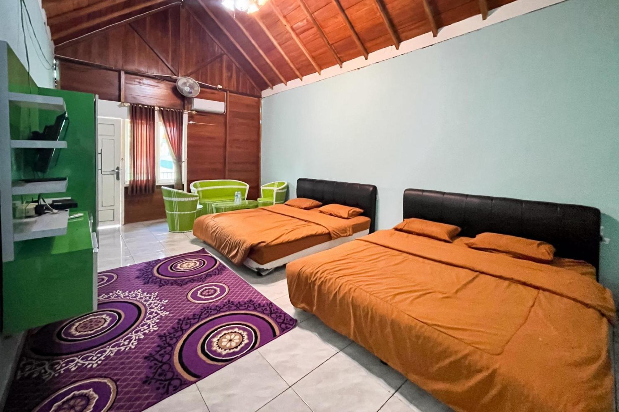 Reddoorz At Villa Waterfun Favour Pagar Alam Pagaralam Exterior foto