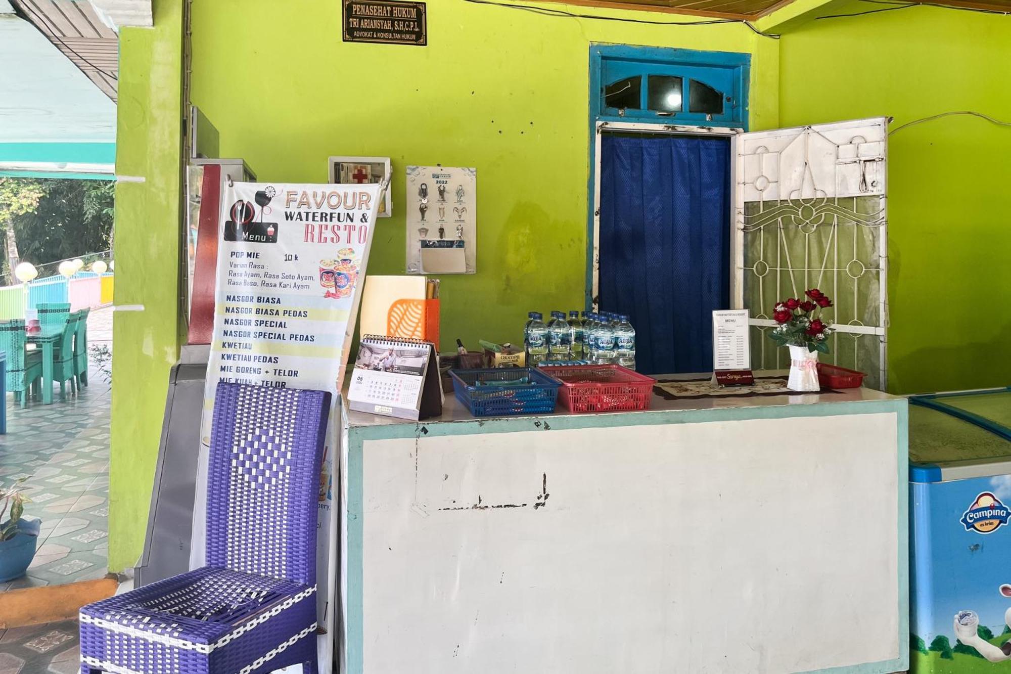 Reddoorz At Villa Waterfun Favour Pagar Alam Pagaralam Exterior foto