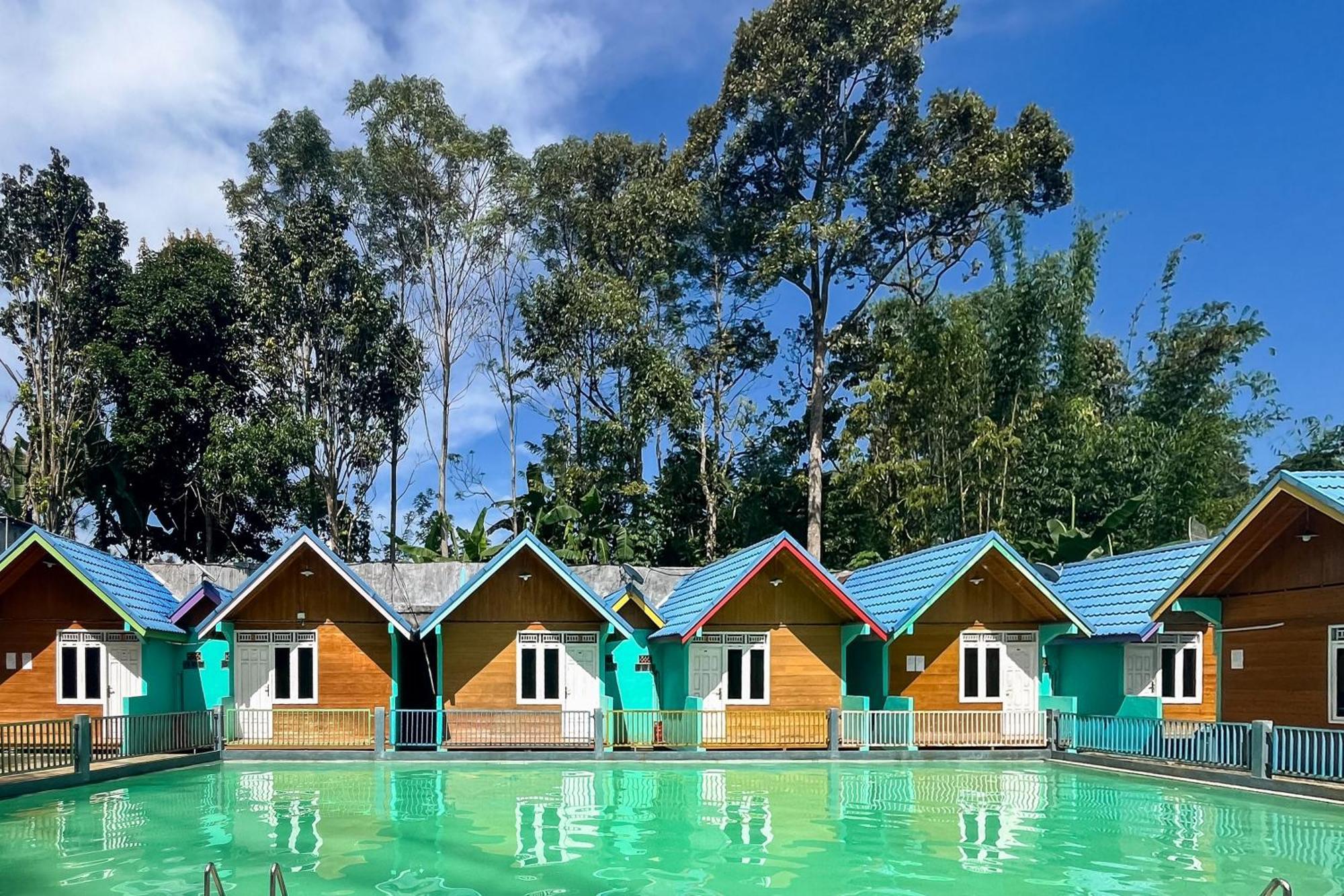 Reddoorz At Villa Waterfun Favour Pagar Alam Pagaralam Exterior foto